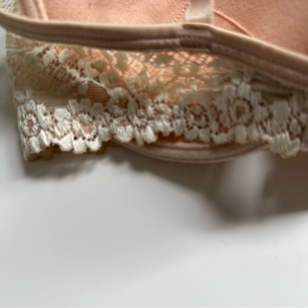 Wacaol Embrace Lace Petite Push Up Underwire Bra, Size 30C - Picture 5 of 13